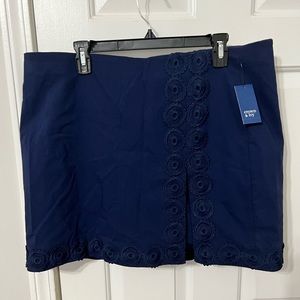 Navy Crown & Ivy Skort NWT